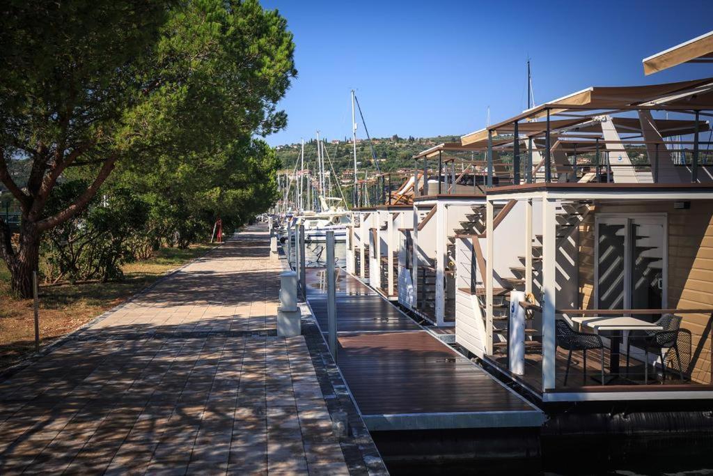 Floating Sea House Kahne Portoroz Villa Exteriör bild
