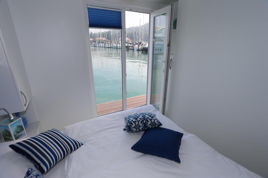 Floating Sea House Kahne Portoroz Villa Exteriör bild