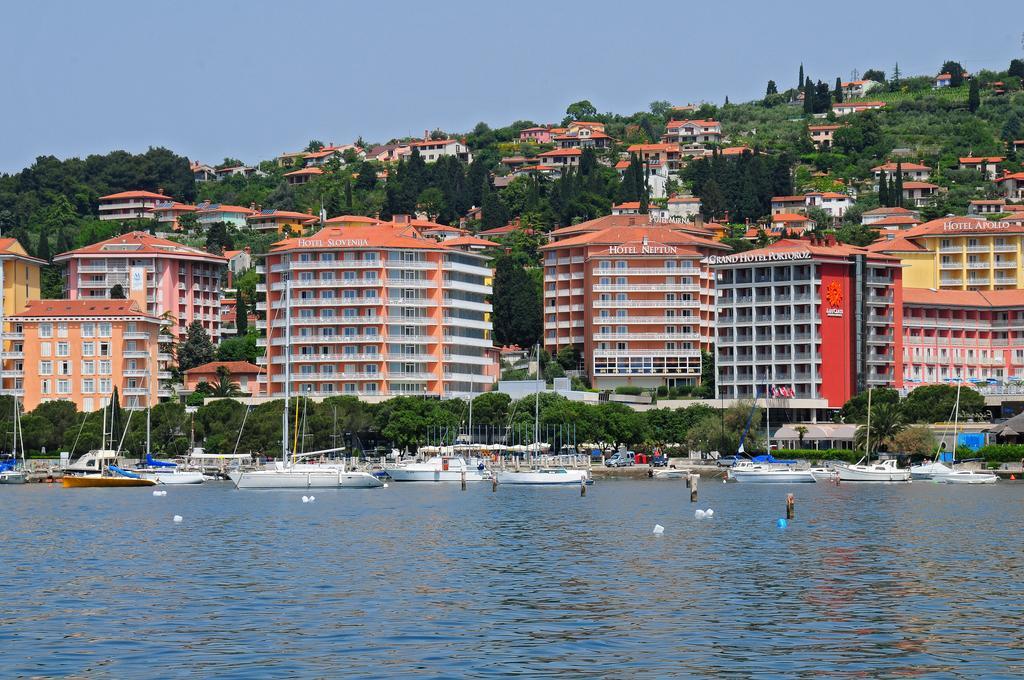 Floating Sea House Kahne Portoroz Villa Exteriör bild
