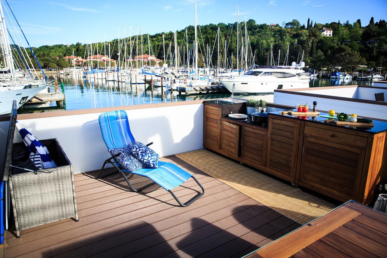 Floating Sea House Kahne Portoroz Villa Exteriör bild